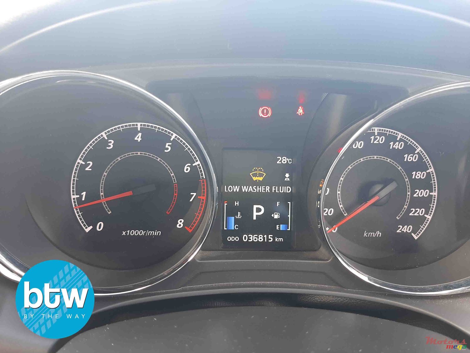 2018' Mitsubishi ASX photo #7