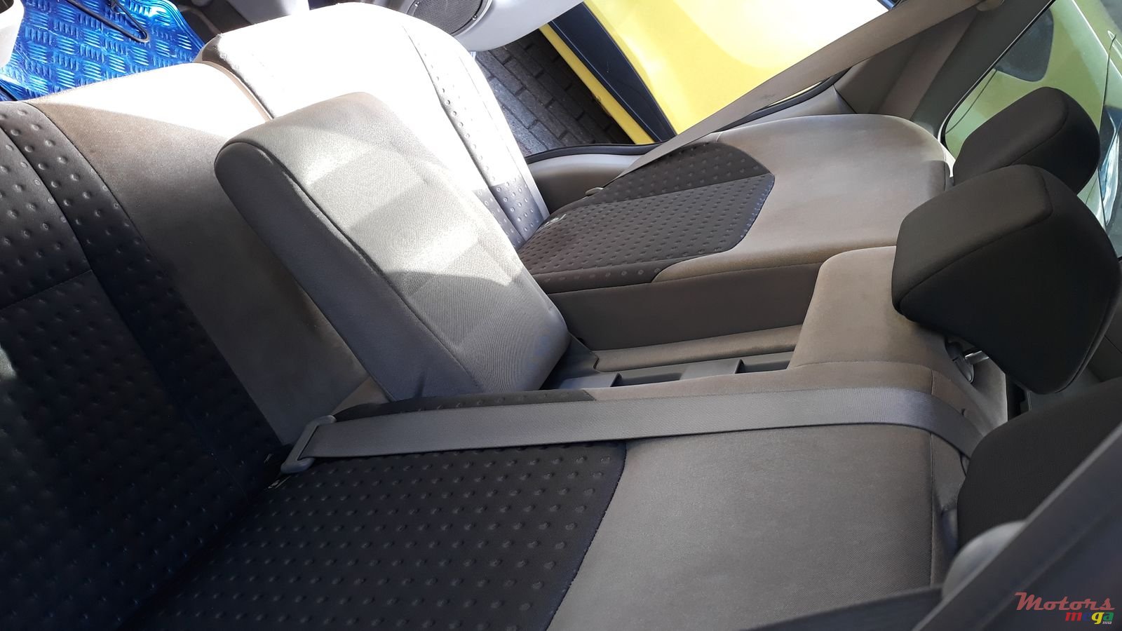 2003' Nissan X-Trail Sport photo #6