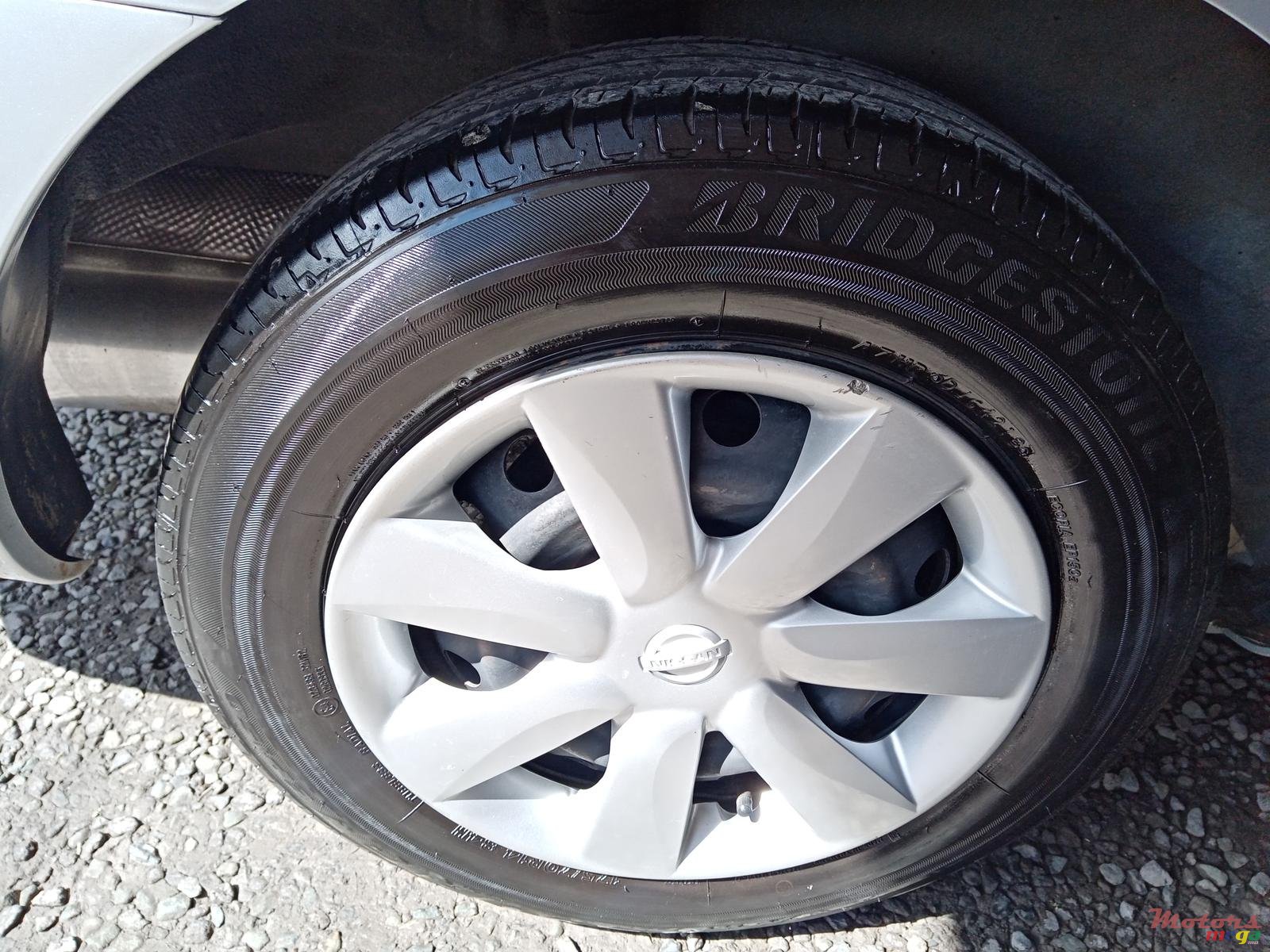 2013' Nissan Almera photo #5