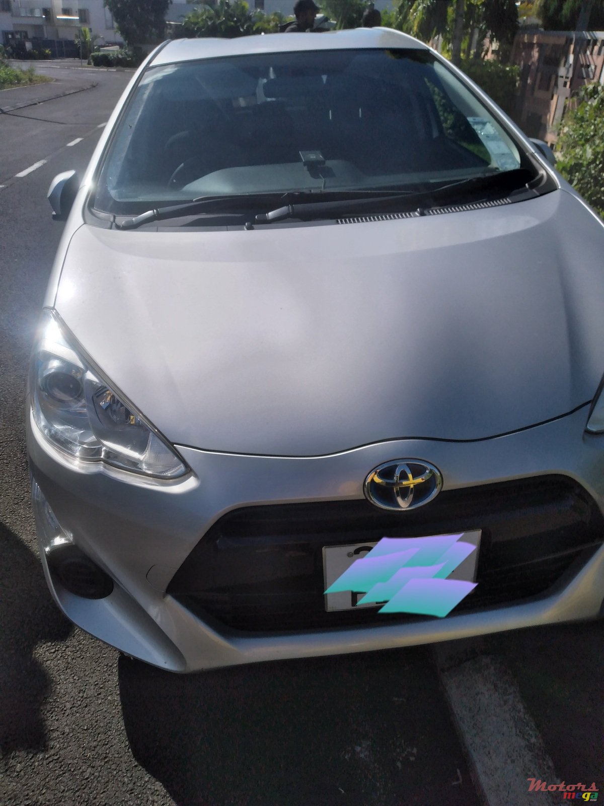 2015' Toyota Aqua photo #4