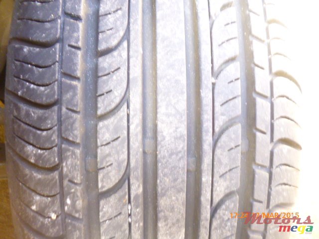 2000' Nissan Sunny Ex-Saloon Voiture Enseignant photo #3