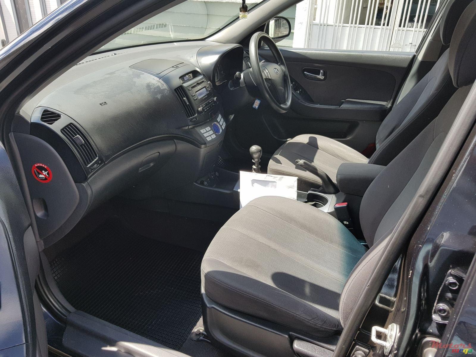 2010' Hyundai Elantra photo #7