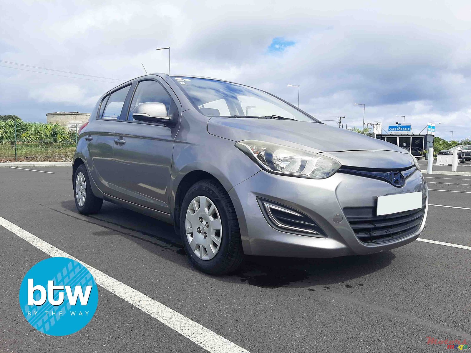 2014' Hyundai i20 photo #1