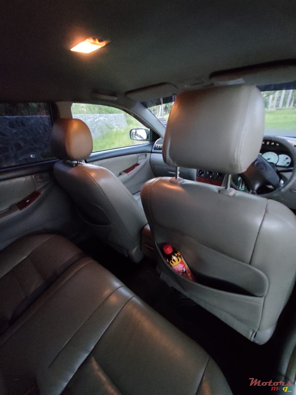 2001' Toyota Corolla NZE 121 photo #5