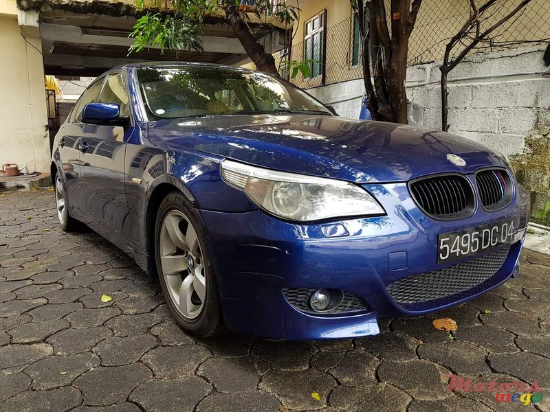 2004' BMW 520 photo #2