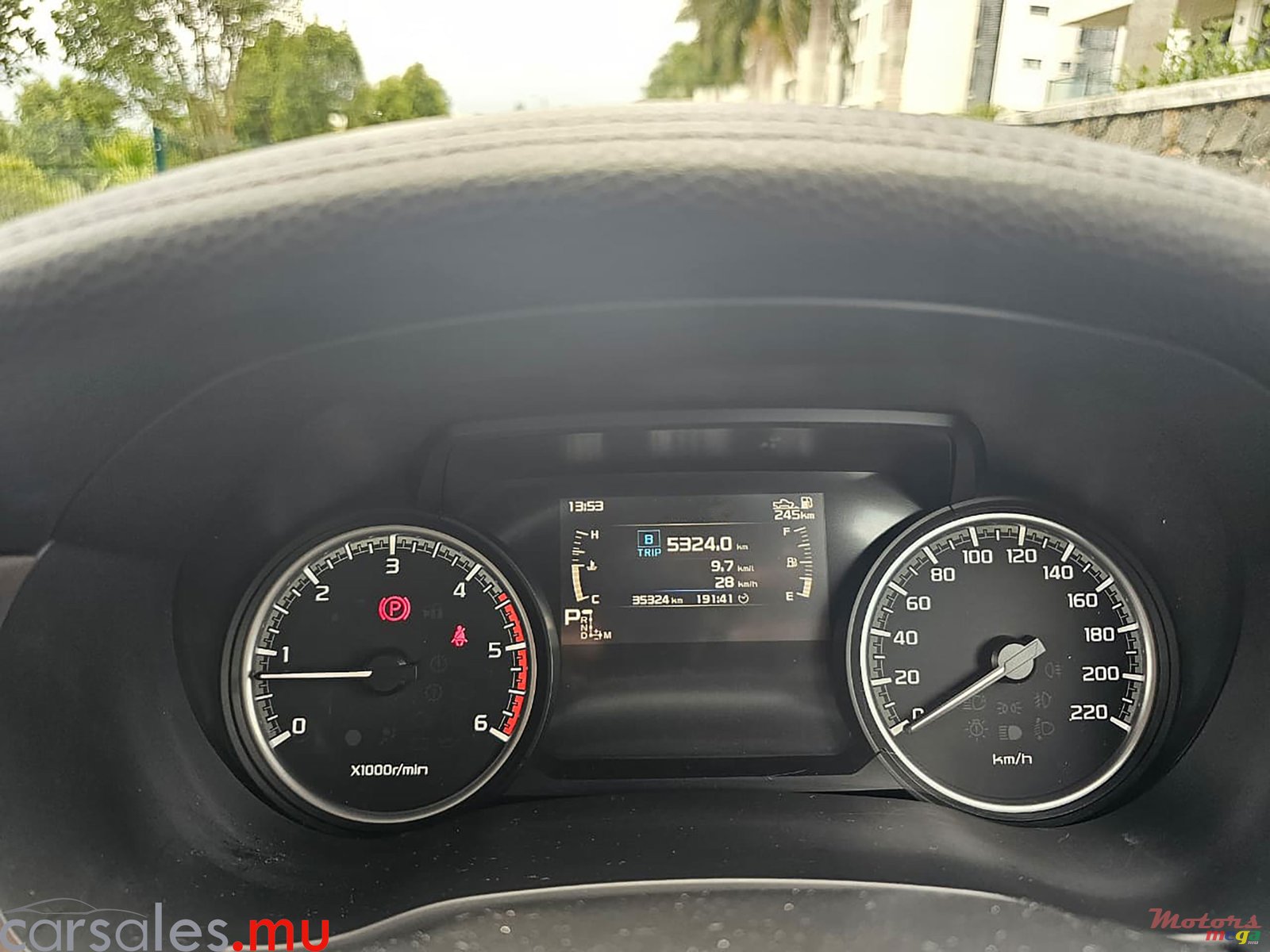 2023' Mazda BT-50 Signature 3.0 4x4 photo #7