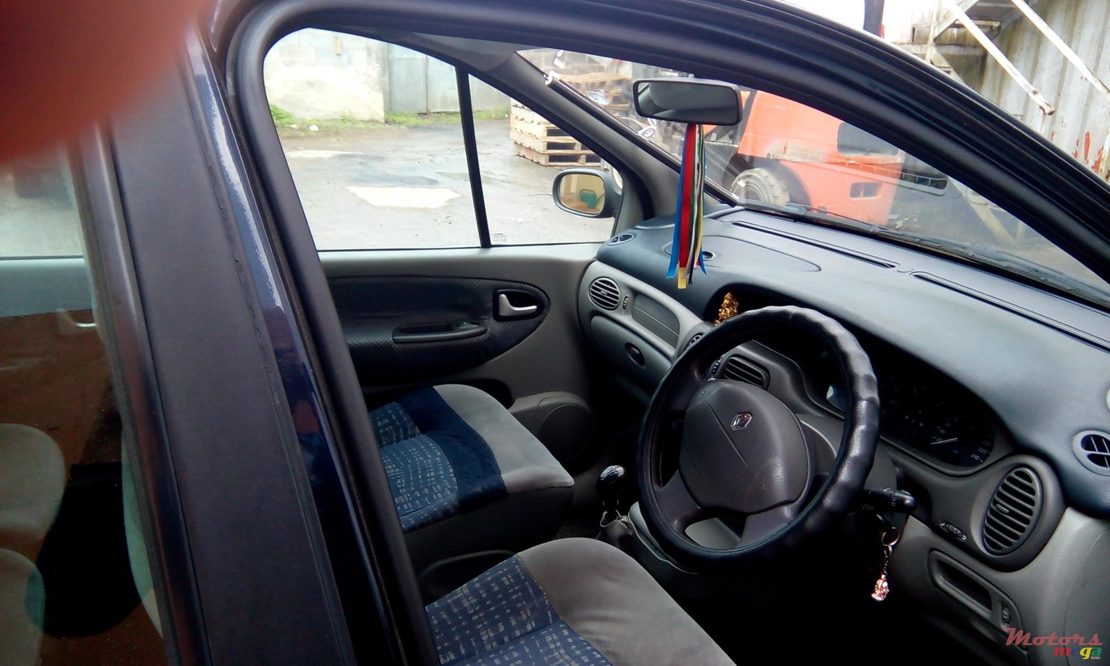 2000' Renault Scenic photo #3