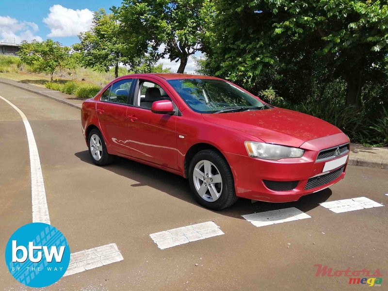 2009' Mitsubishi Lancer Ex photo #1