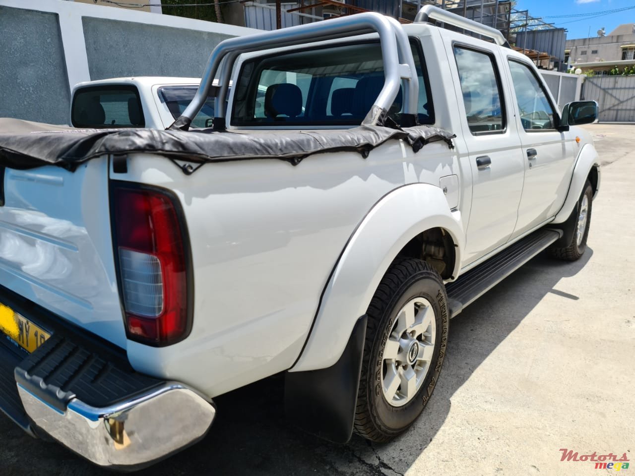 2018' Nissan NP300 photo #3