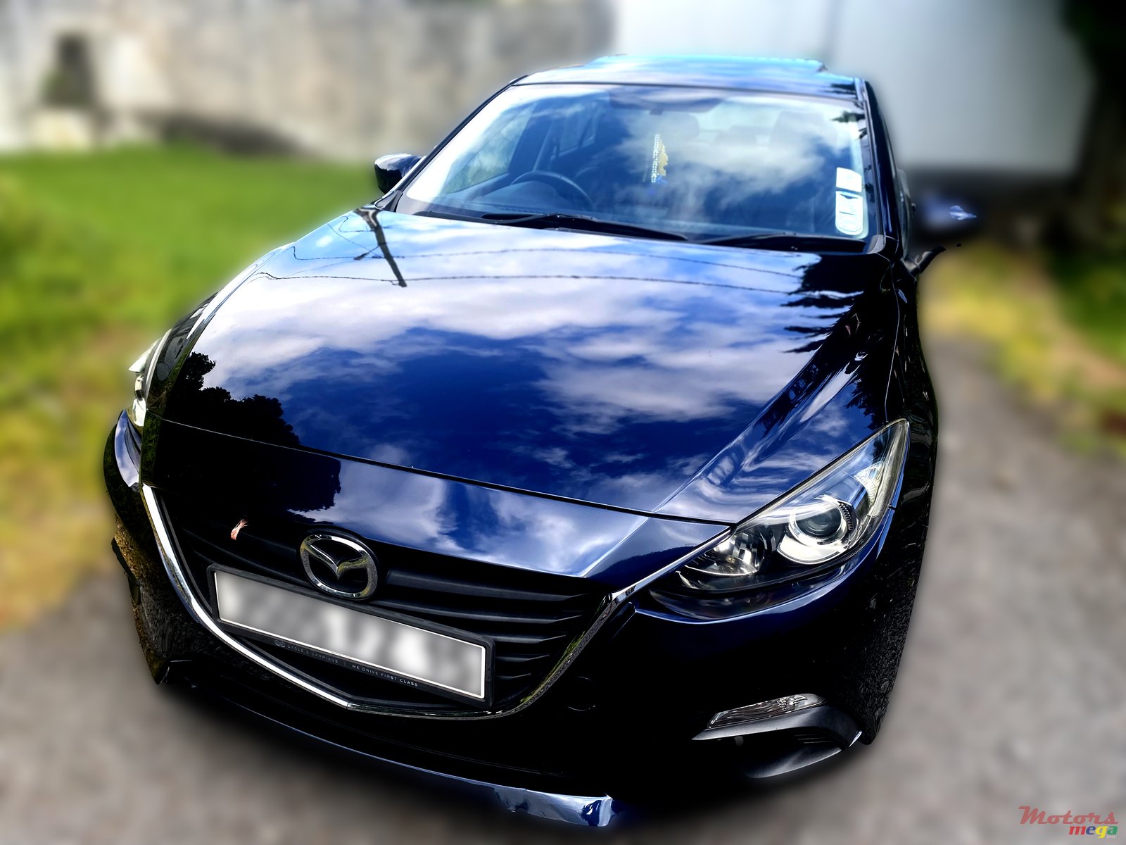 2015' Mazda 3 photo #6