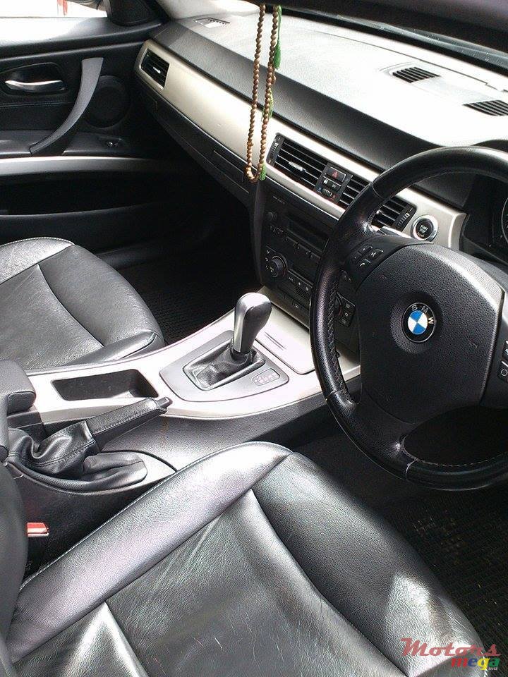 2006' BMW 320 photo #1