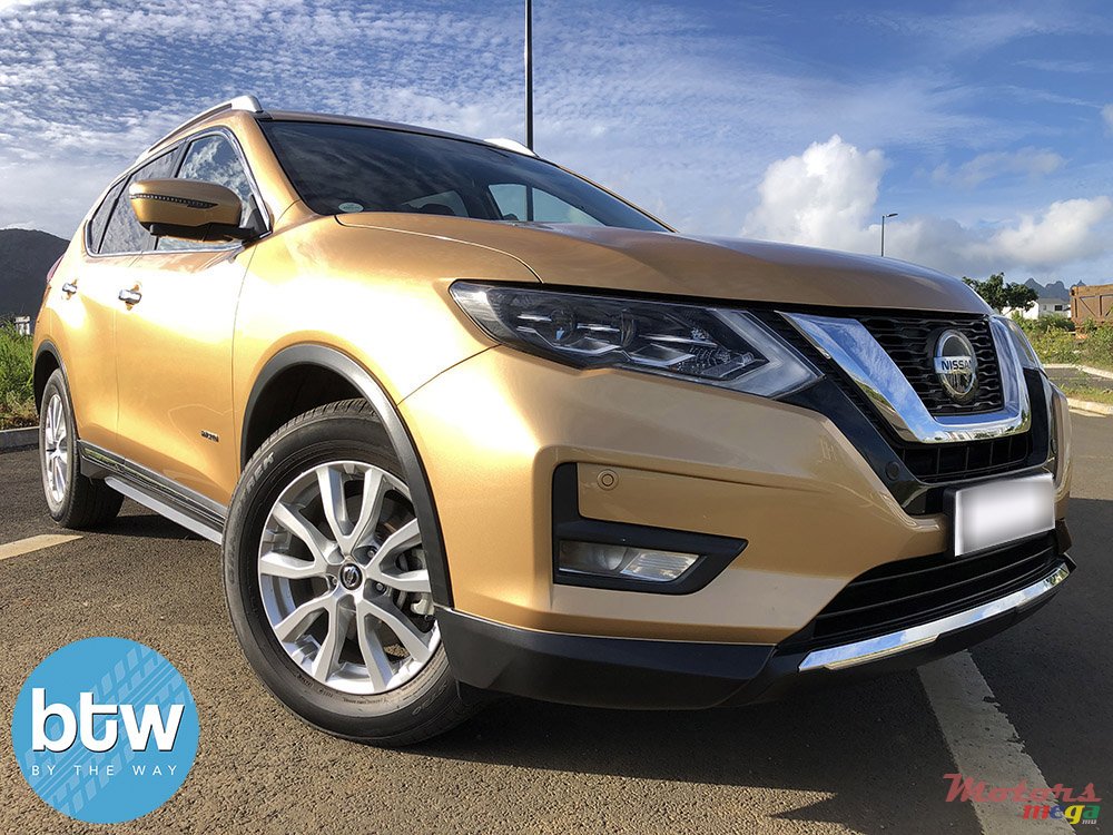 2020' Nissan X-Trail photo #1