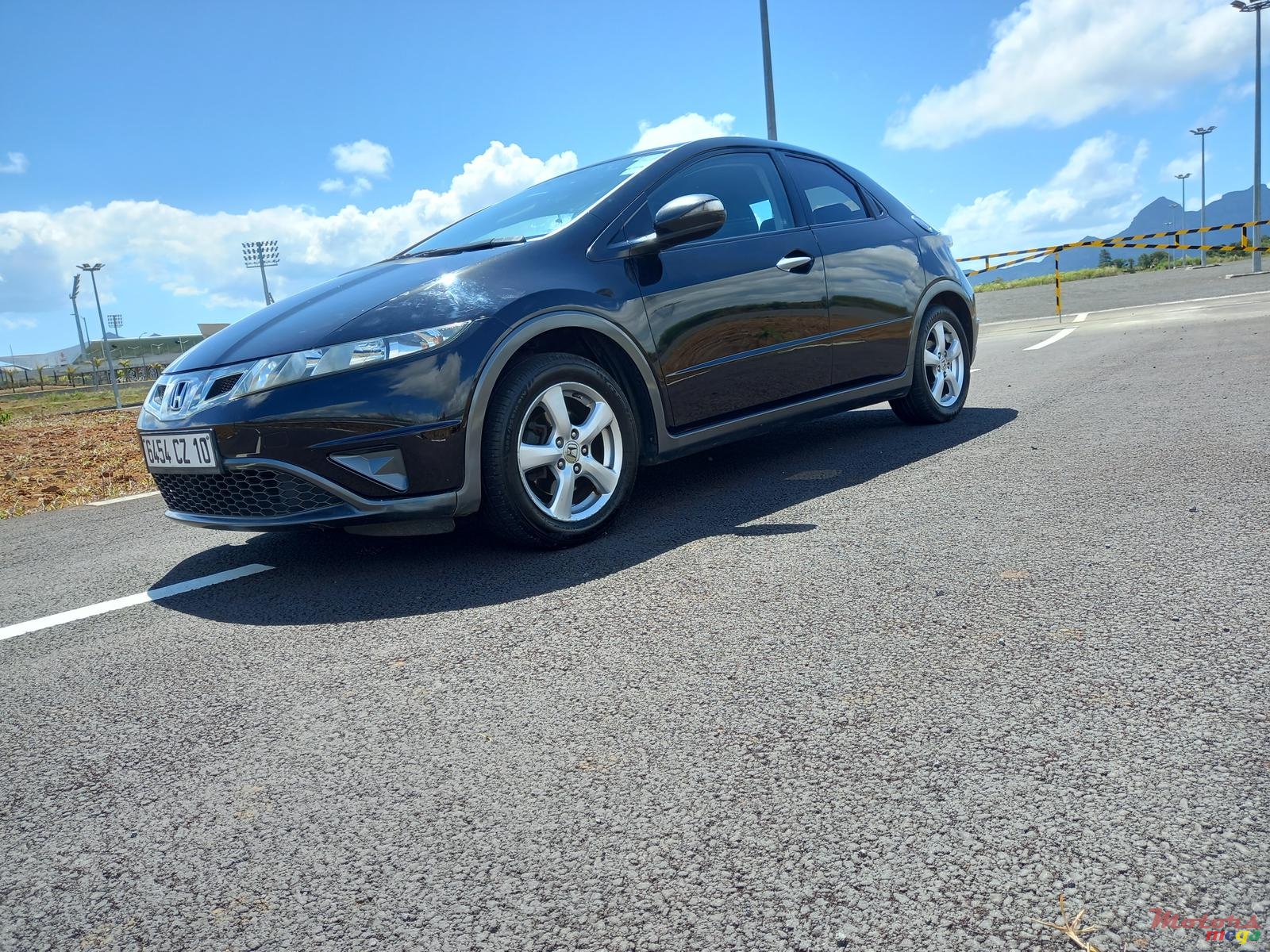 2010' Honda Civic photo #2