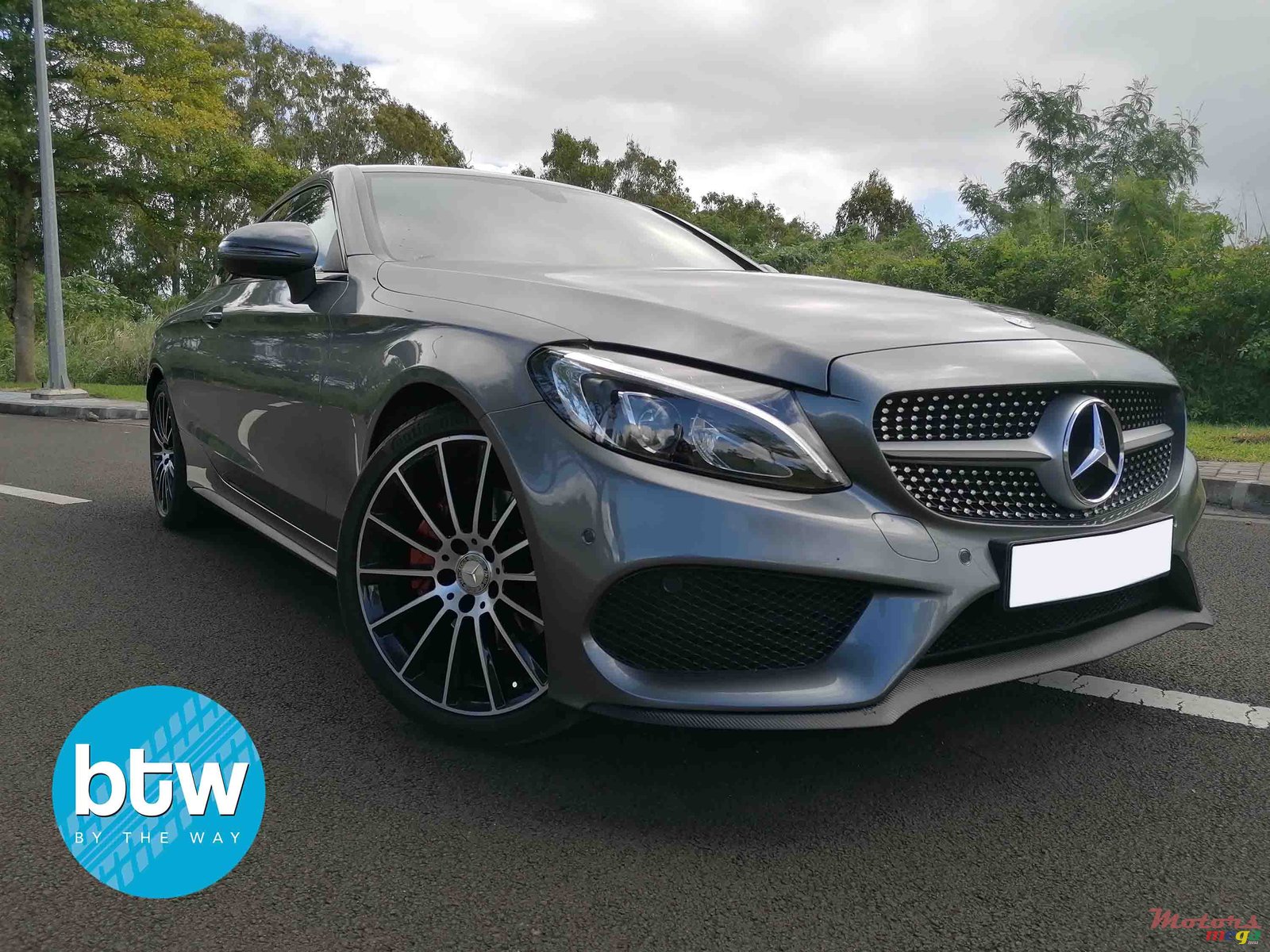 2017' Mercedes-Benz C-Class photo #1