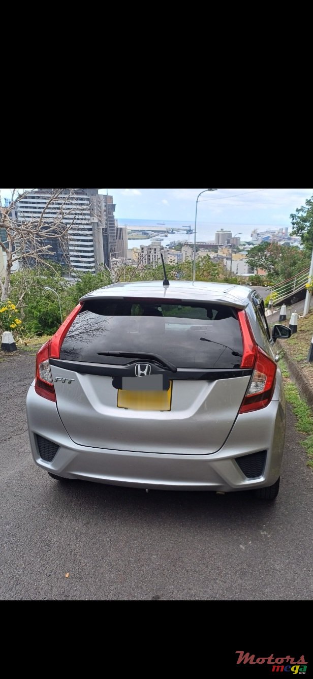 2016' Honda Fit photo #6