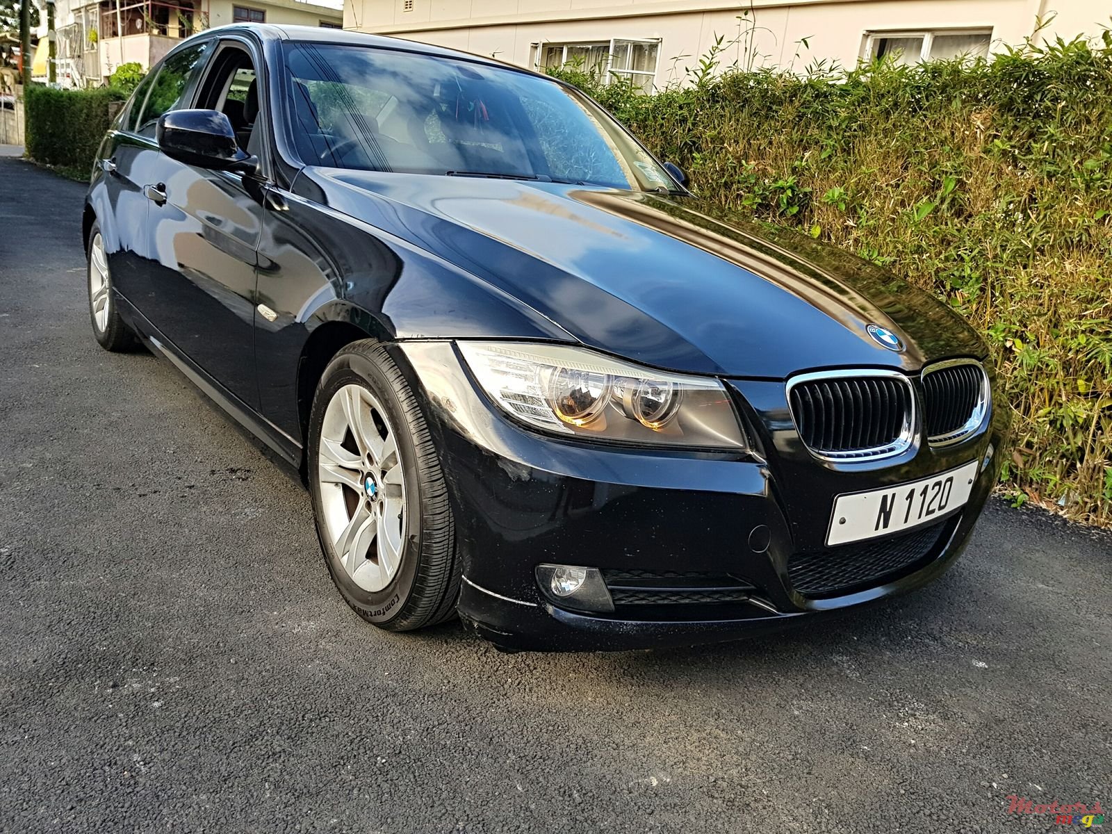 2008' BMW 318 Manual petrol facelift photo #2