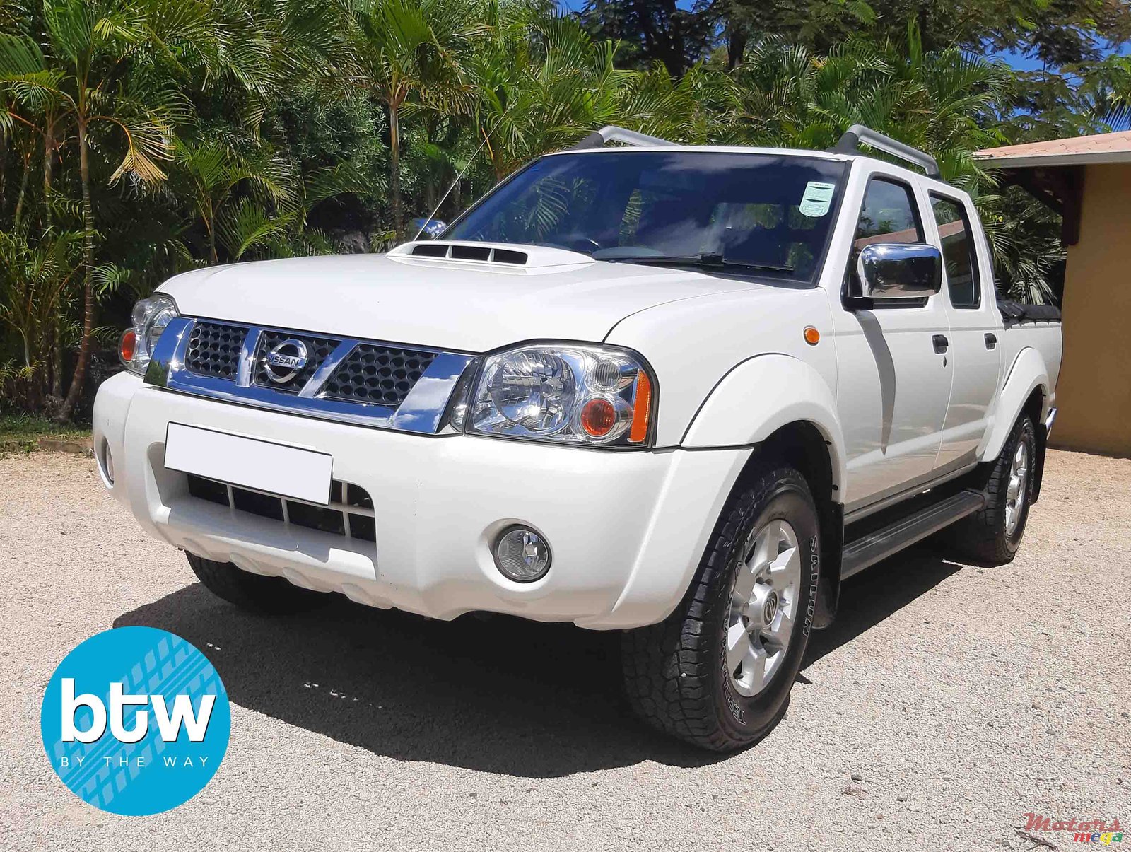 2019' Nissan NP300 photo #2