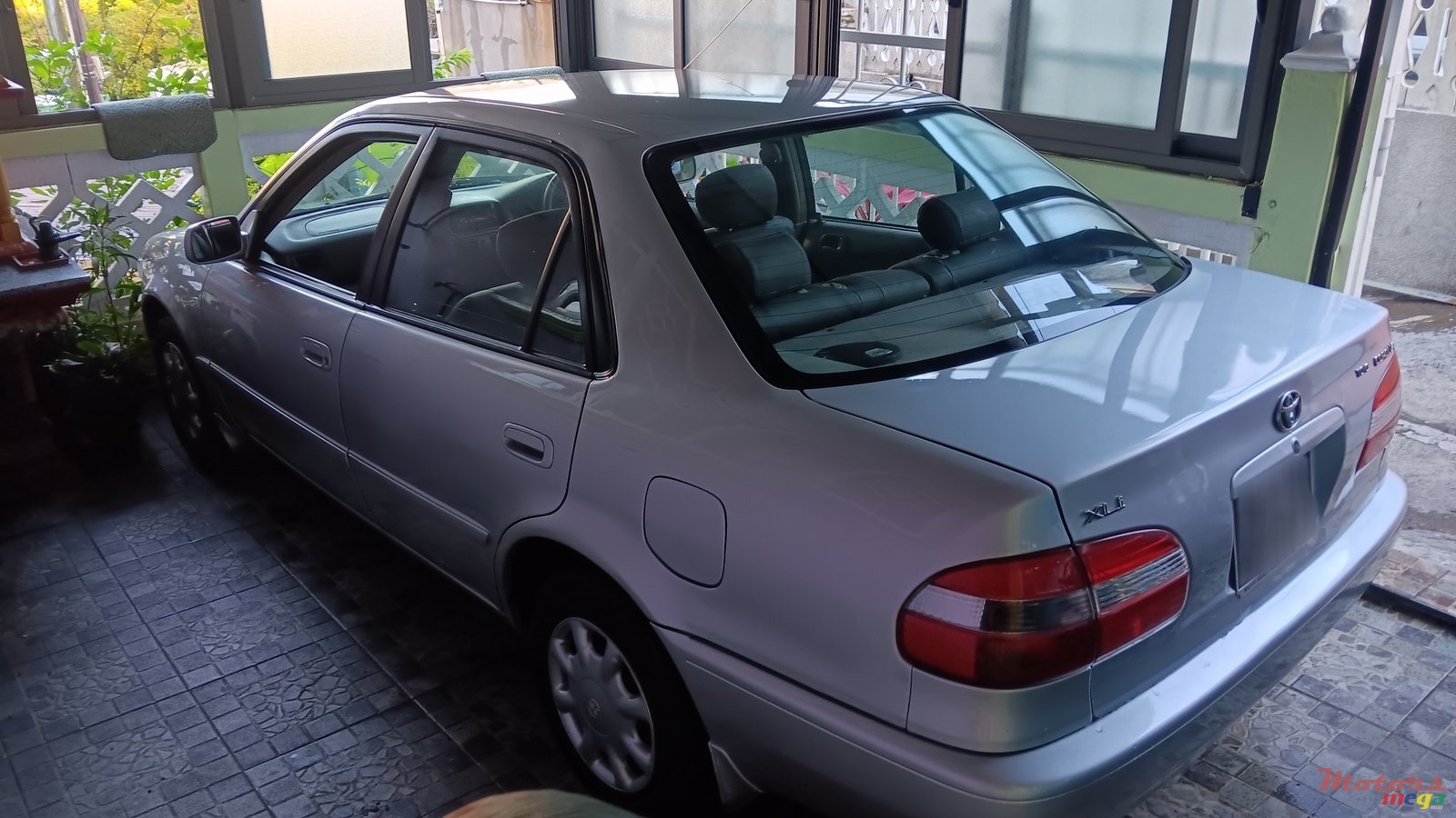 2000' Toyota Corolla photo #1