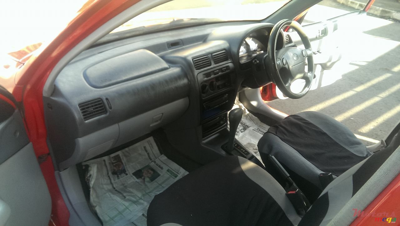 1998' Toyota photo #4