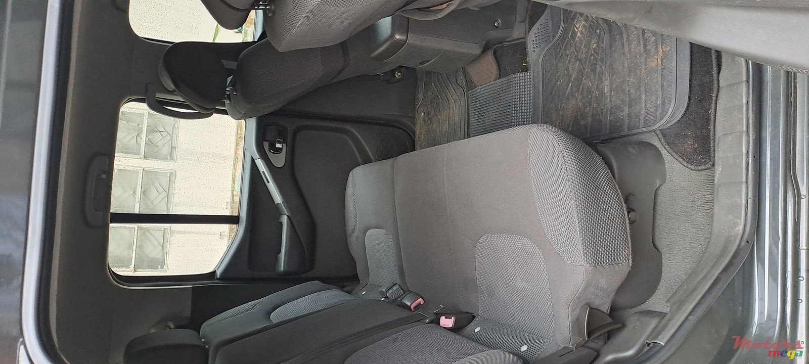 2008' Nissan Navara photo #5