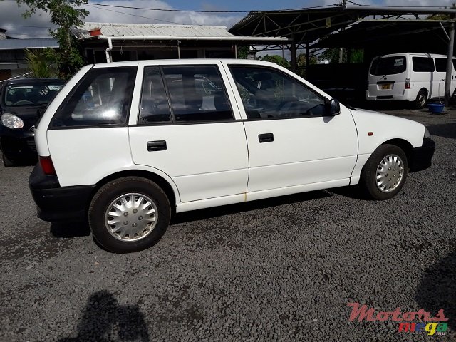 1995' Suzuki Swift photo #5