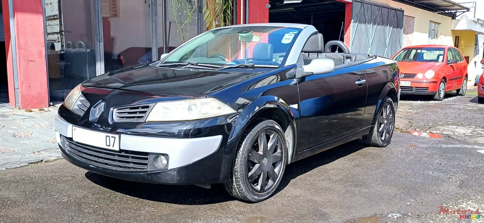 2007' Renault Megane Cabriolet photo #2