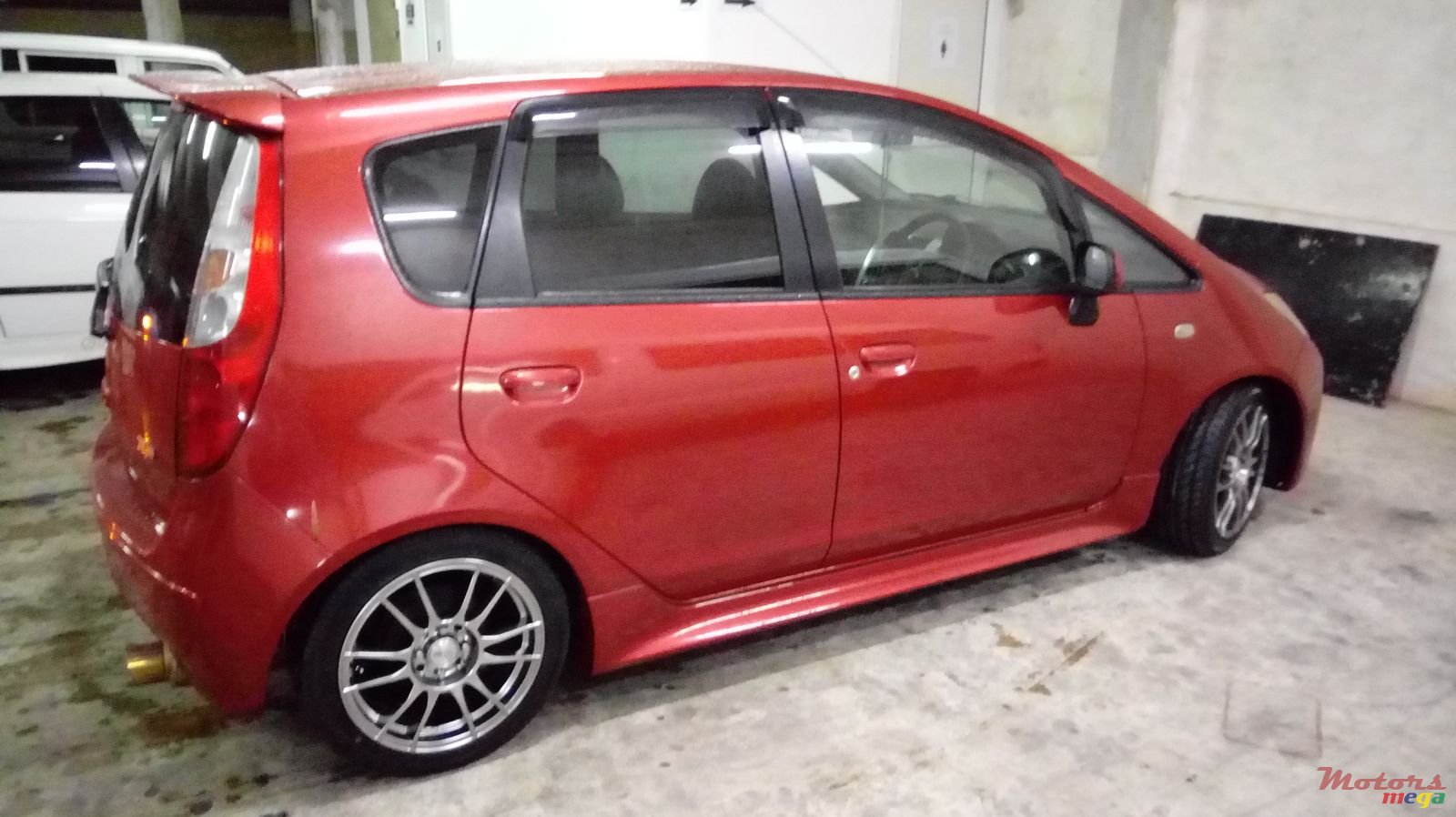 2007' Mitsubishi Colt 1500 DOHC MIVEC photo #2