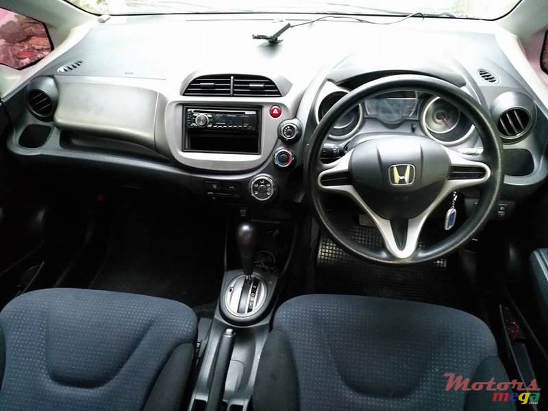 2008' Honda Fit photo #6