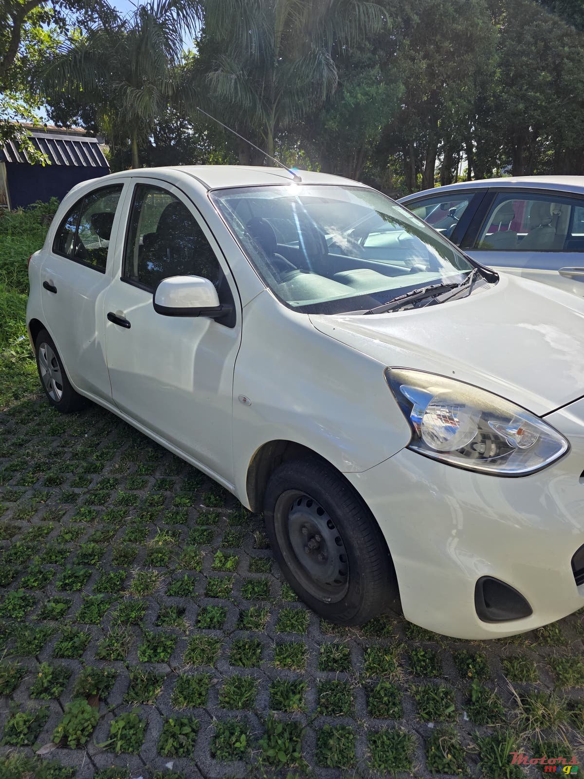 2020' Nissan Micra Premium Authomatic photo #2