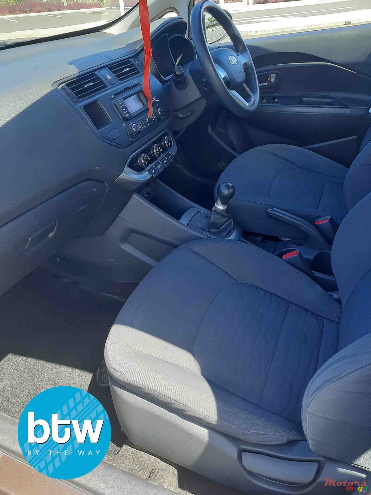 2014' Kia Rio photo #5