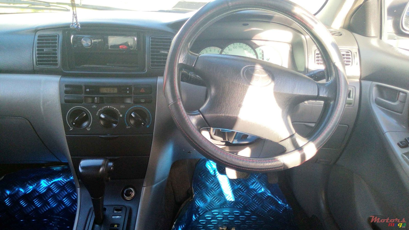 2001' Toyota Corolla photo #6