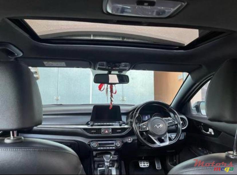 2020' Kia Cerato photo #3