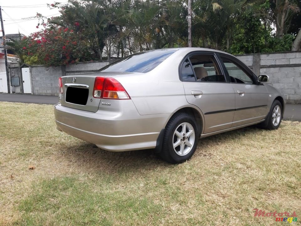 2004' Honda Civic 150i photo #2