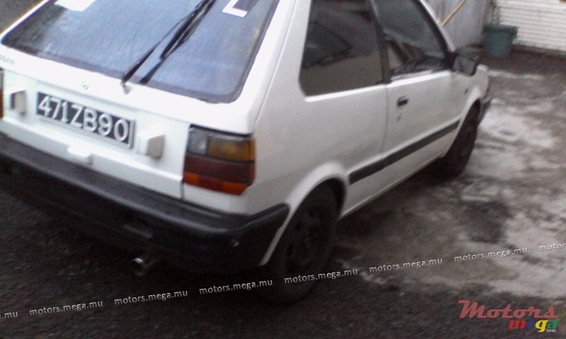 1990' Nissan Micra photo #3