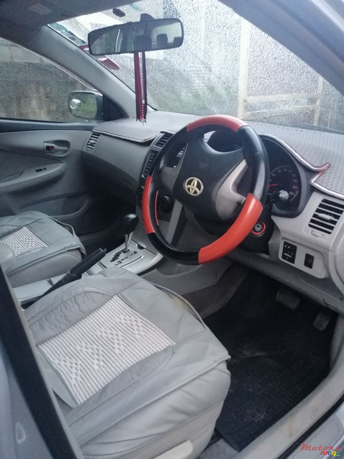 2008' Toyota Axio photo #2