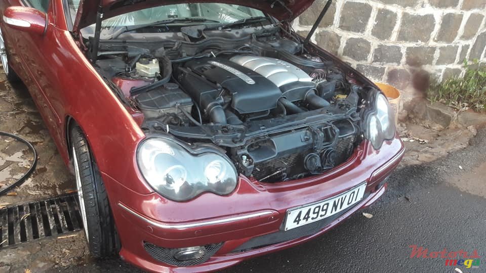 2001' Mercedes-Benz 220 EXCELLENT photo #4