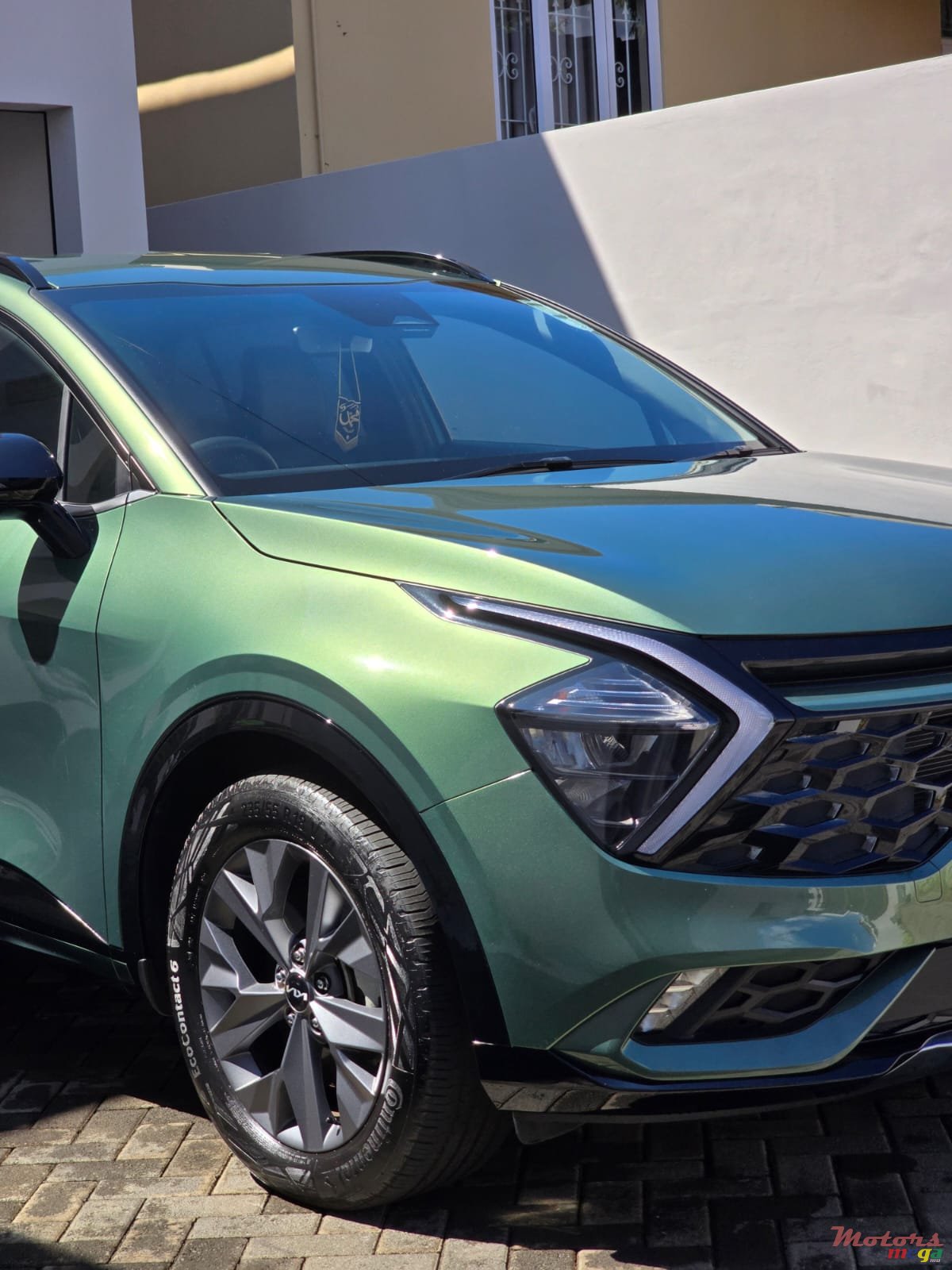 2025' Kia Sportage Hybrid SX Pack GT Line photo #3