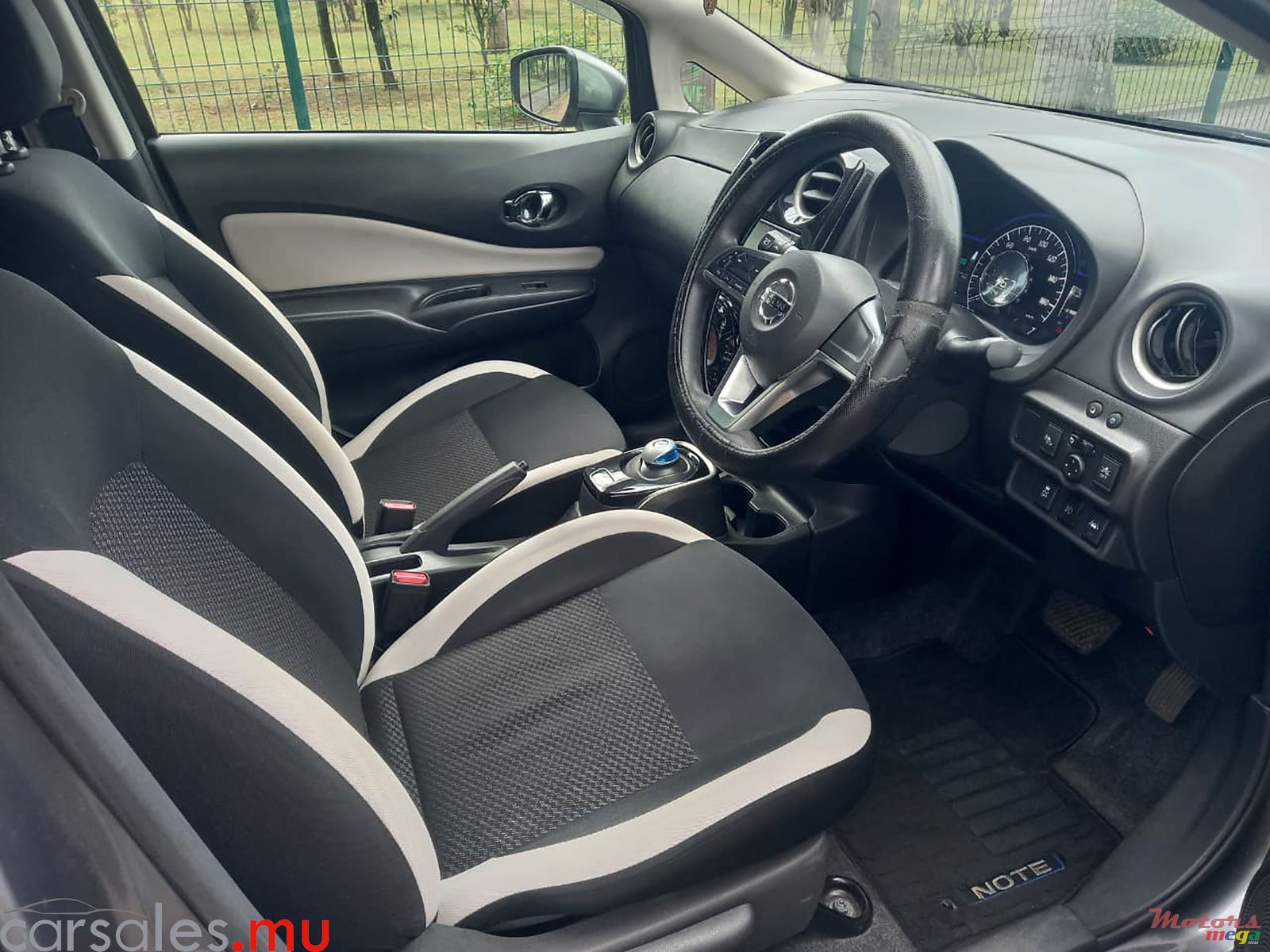 2019' Nissan Note E-power 1.2 photo #6