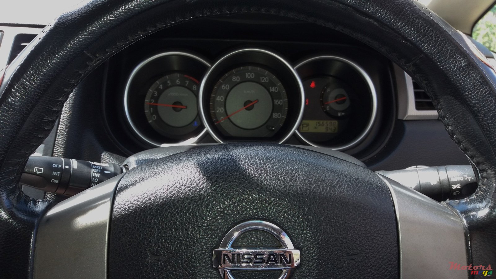 2006' Nissan Tiida photo #5