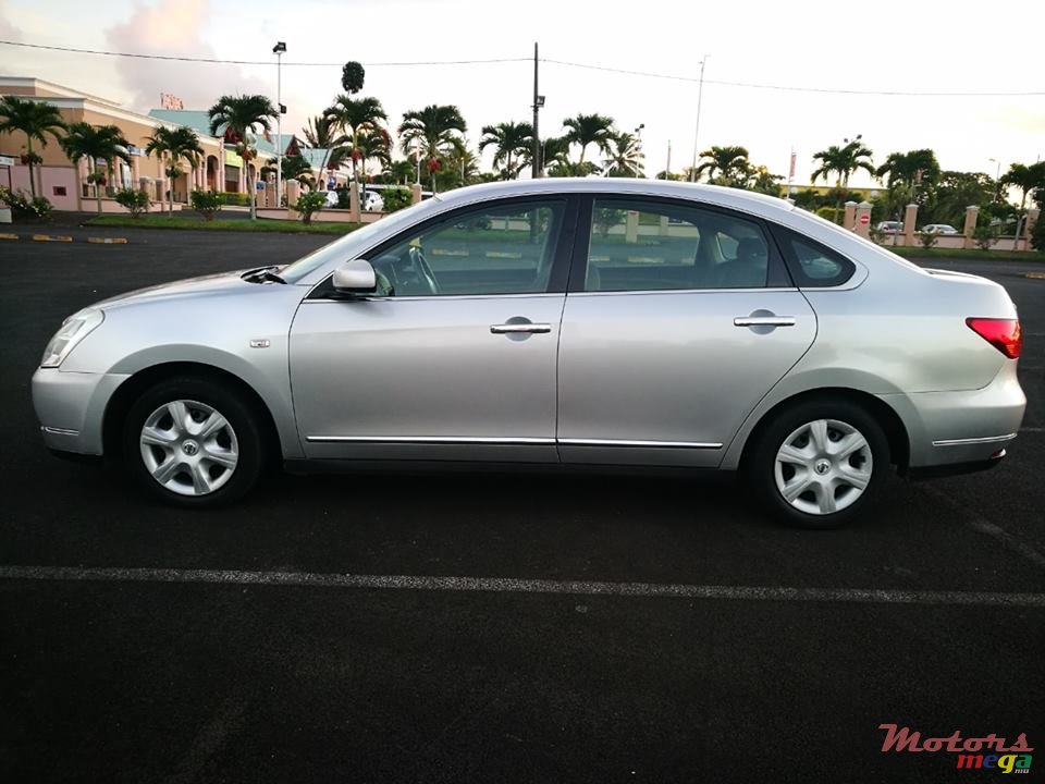 2007' Nissan Bluebird Sylphy photo #4