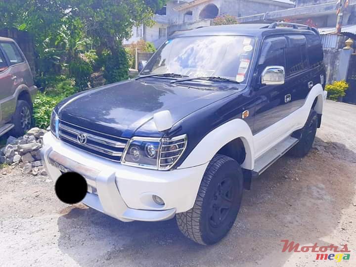 1998' Toyota Land Cruiser Prado photo #4