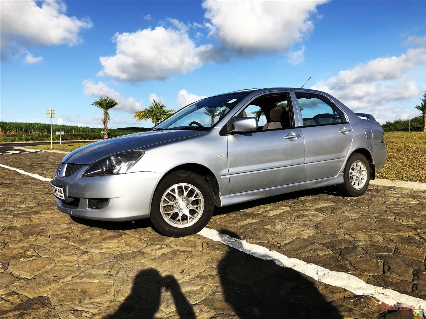 2008' Mitsubishi Lancer 1.3 photo #2