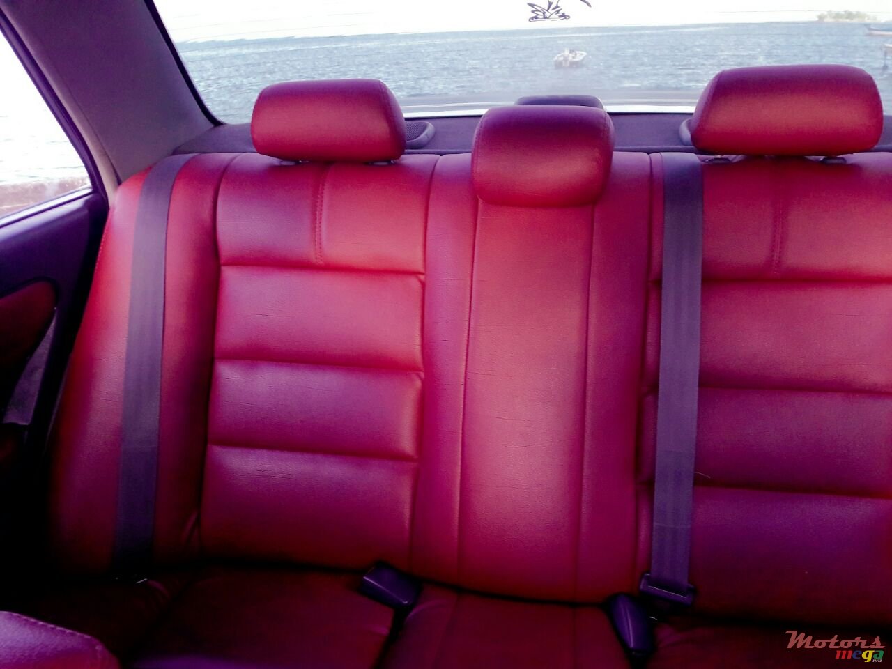 2000' Toyota Carina photo #3