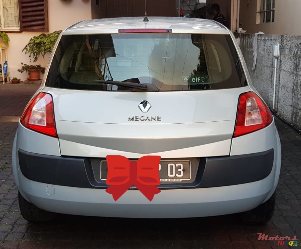 2003' Renault Megane photo #4