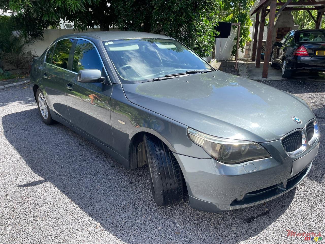 2005' BMW 520 photo #2