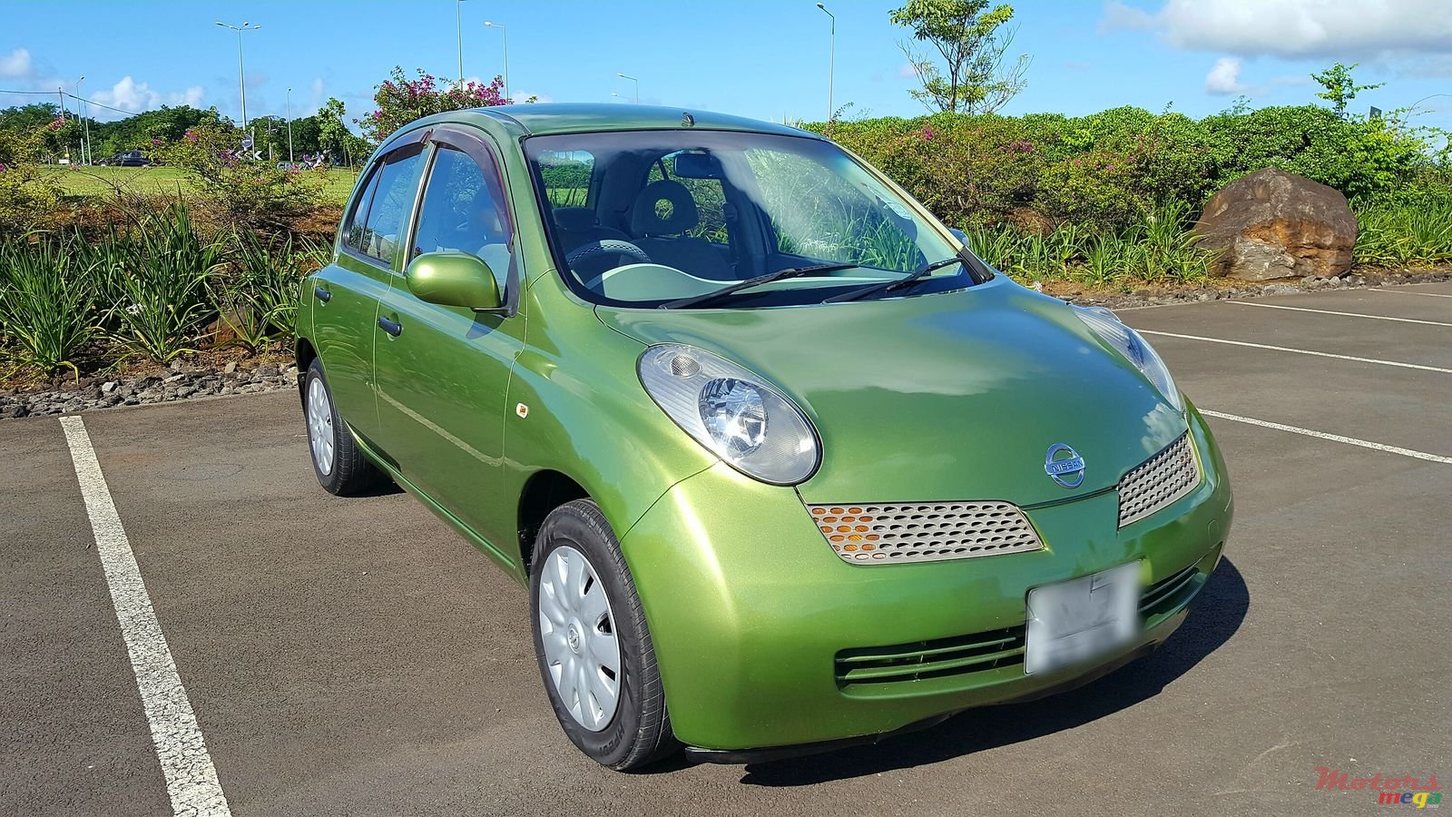 2004' Nissan March photo #2