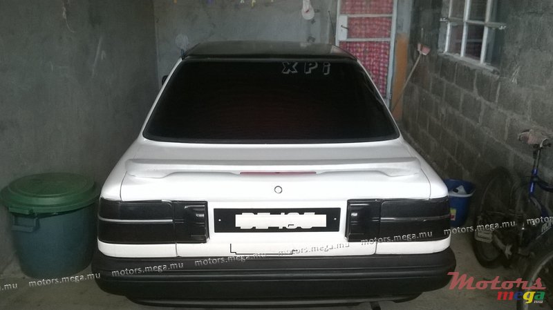 1989' Toyota EE90 photo #1