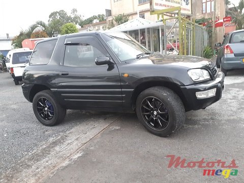 1998' Toyota RAV4 photo #2