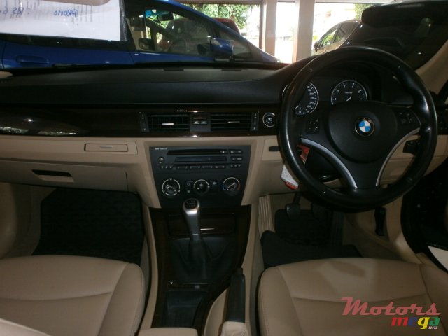 2010' BMW 316 i photo #5