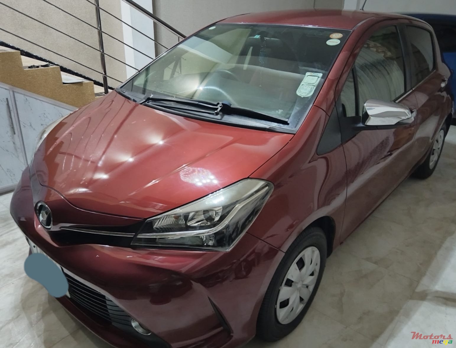 2015' Toyota Vitz photo #1